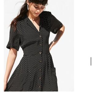 UO Button-Down Midi Dress Small